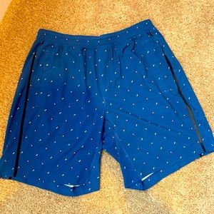 Men’s Lululemon Shorts Size XL